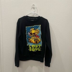 RS1NE SM Lost Soul Embroidered Graphic Crew Neck Sweatshirt Black Streetwear